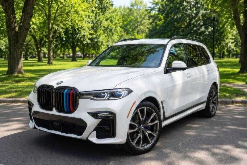 2020 BMW X7 M50i