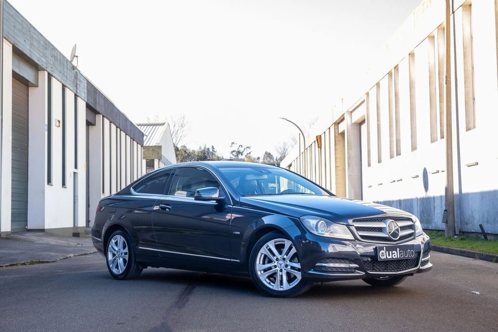 Mercedes-Benz C 220