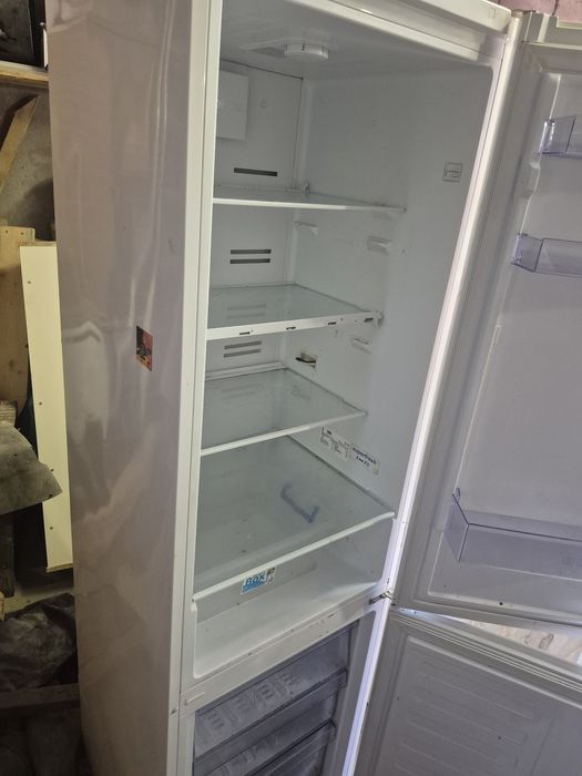 Продам холодильник BEKO в ідеальному стані
