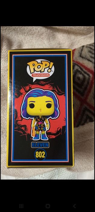 Funko pop Eleven 802 Black light