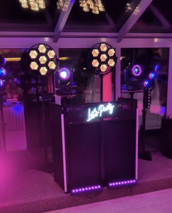 Dj na imprezę oprawa muzyczna I świetlna