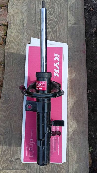 3348015 Kayaba амортизатор передній лівий