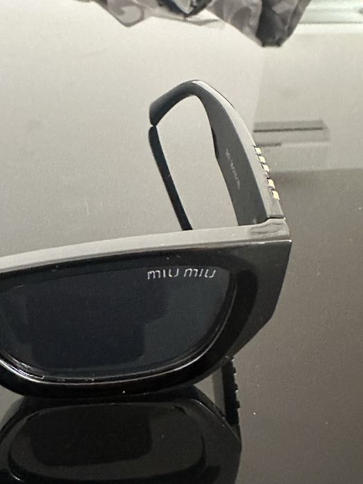 Óculos de sol Miu Miu