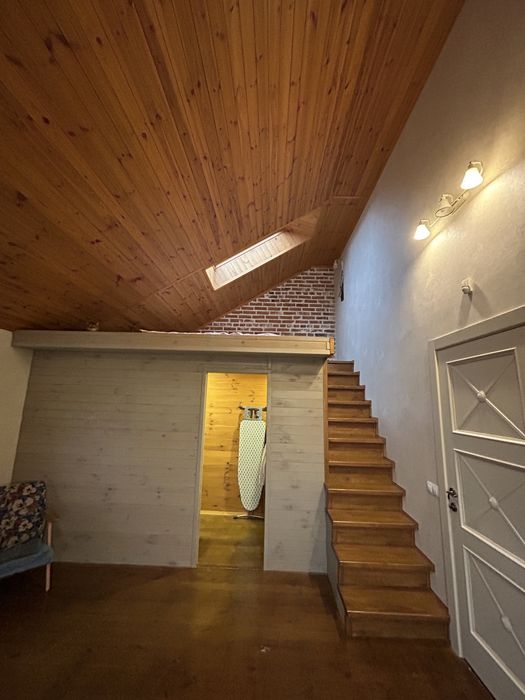 Дуплекс з особливим вайбом, Буча! Читати опис обовʼязково!