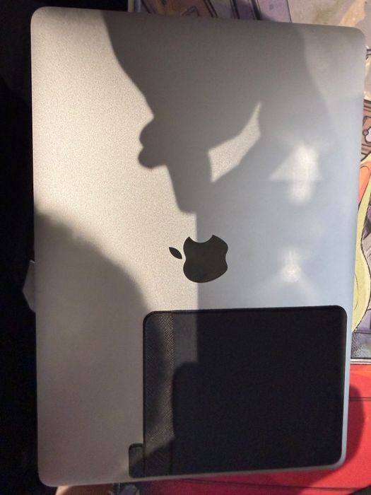 Macbook Pro 13 com touchbar
