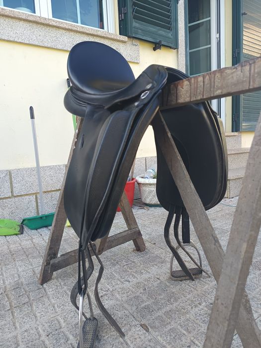 Arreio Zaldi Profunda Royal 17,5 - Como Novo