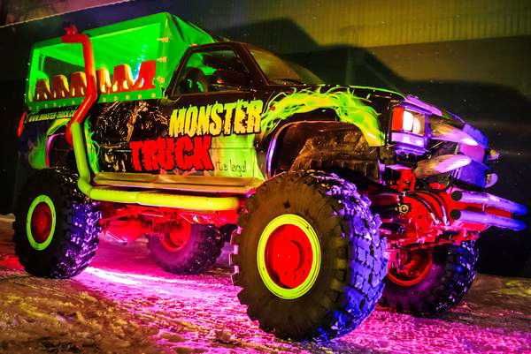 Аренда Monster truck на детский день рождения/вечеринку в Киеве