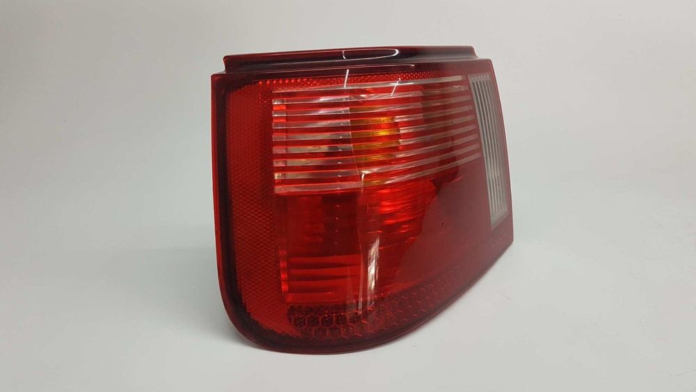 FAROLIM TRASEIRO ESQUERDO SEAT IBIZA (6K1) SELECT