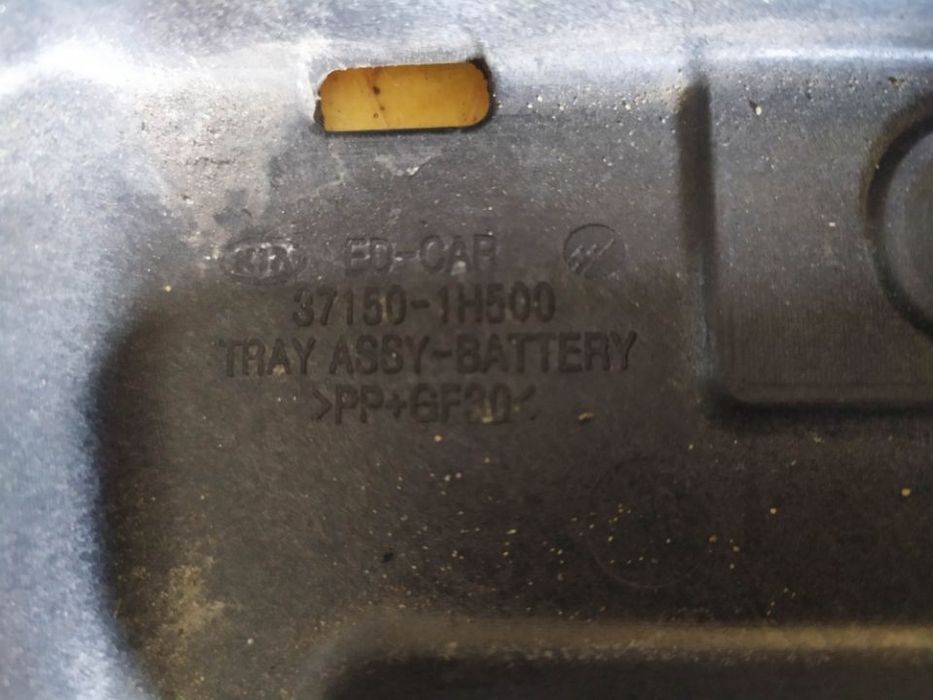 BASE DA BATERIA HYUNDAI I30 KIA CEED 37150-1H500