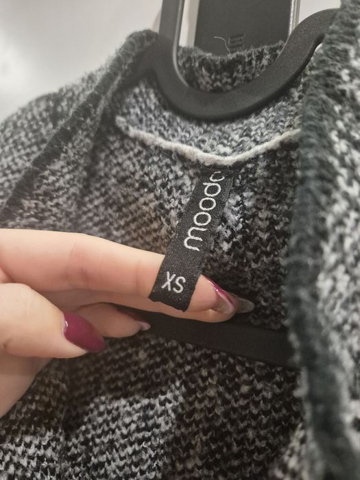 Sweter w krate Xs Moodo
