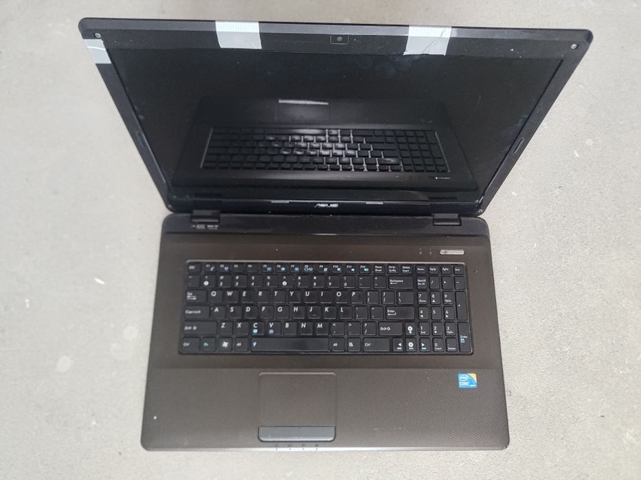 Komputer Laptop Asus 4/128
