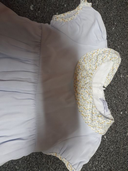 Vendo vestido 4 anos