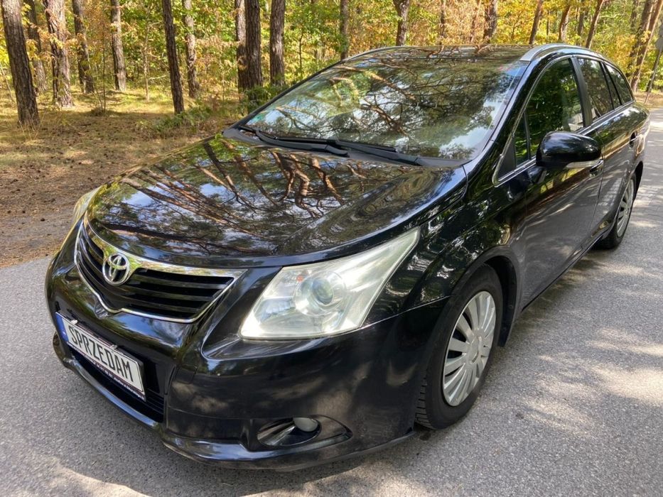 Toyota Avensis 1.8 VVTi Jeden Właściciel! Klima Grzane Fotele Zawieszenie H&RTempomat