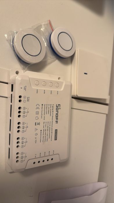 Sonoff 4CHPROR3 Trzy przyciski 433MHz w komplecie