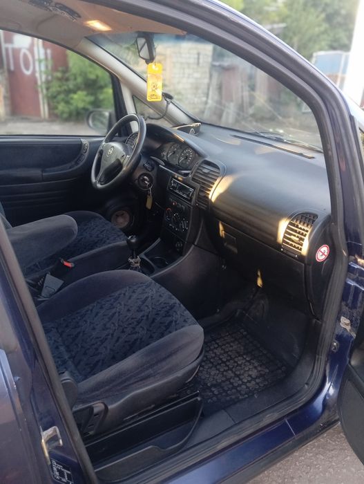 Opel zafira A X18XE1