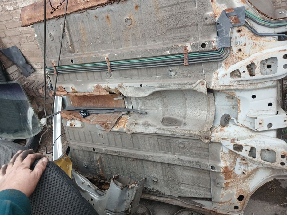 Кузовние запчасти ланос, сенс