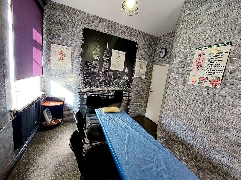 Сдам помещение под салон офис мастерскую: 12 000 грн. - Оренда торгових ...