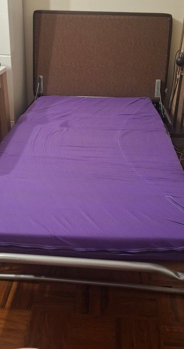 Sofá Cama - Polipele Castanha (negociável)