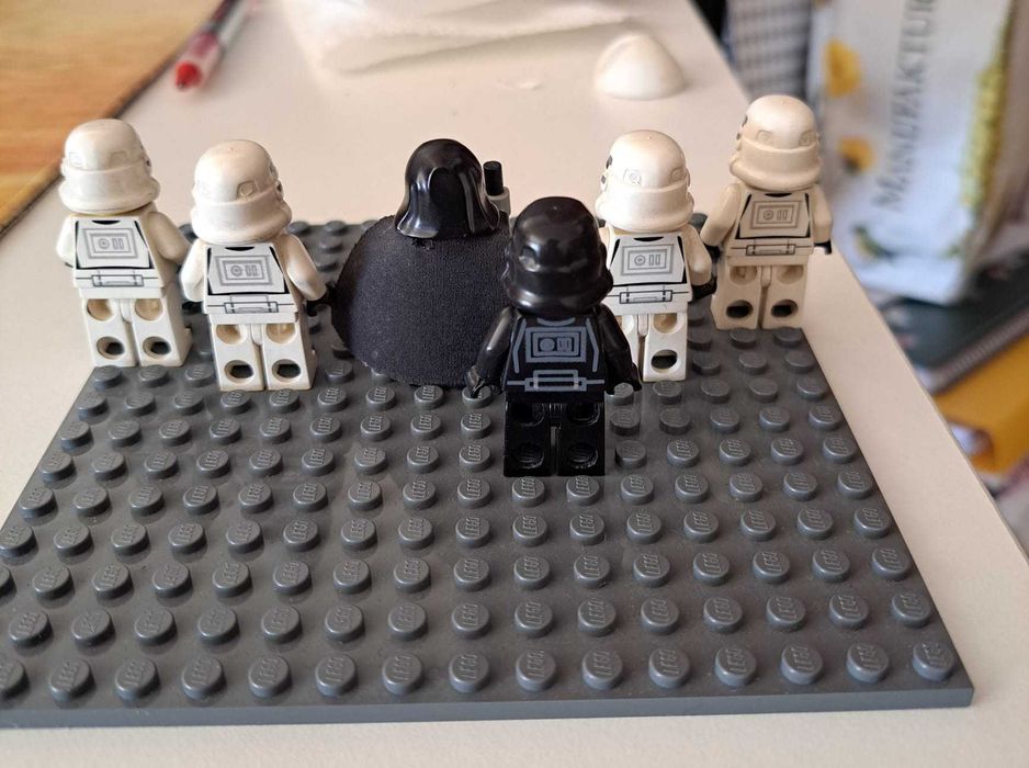 Lego Star Wars 7264 Minifigs