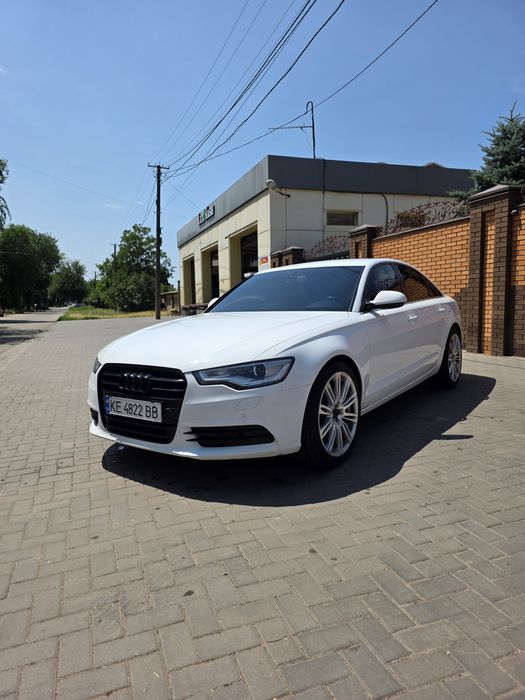 Audi A6 2012 VIN WAUZZZ4G1DN039565 фото оголошення 2 з 24