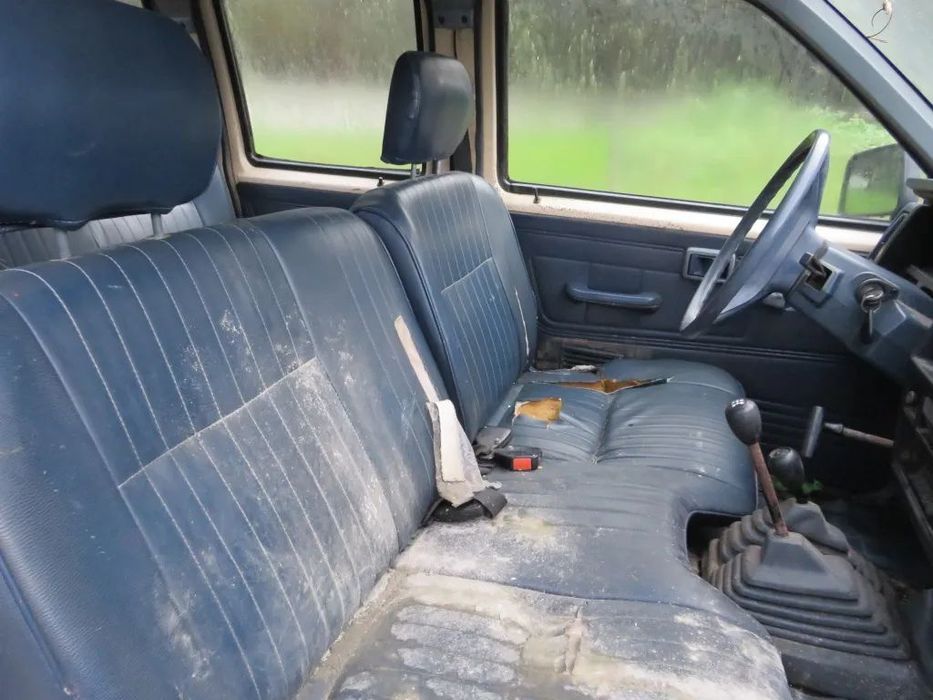 Nissan Pick Up 2.5 D (75 Cv) 1991 - Peças Usadas (8917)