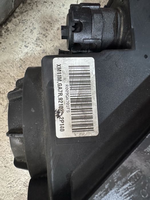 Фари Kia Sorento (2009-2012) ксенон