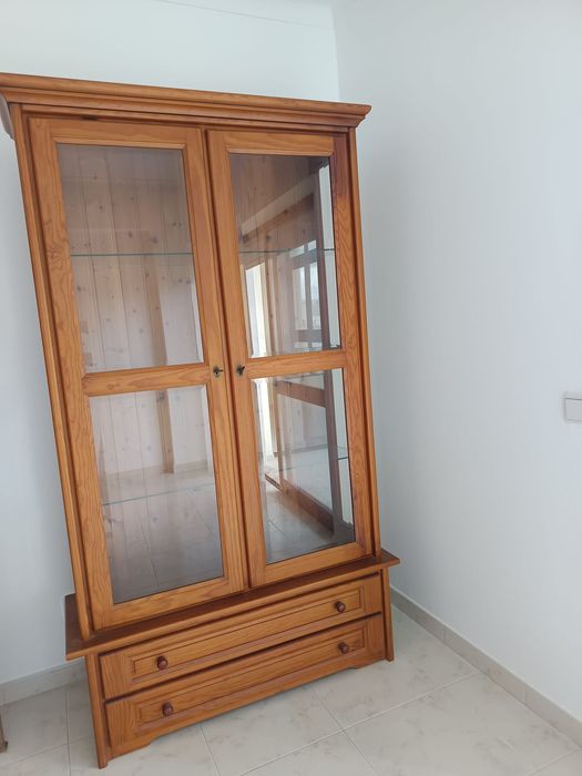 Moboliario cerne ótimo estado