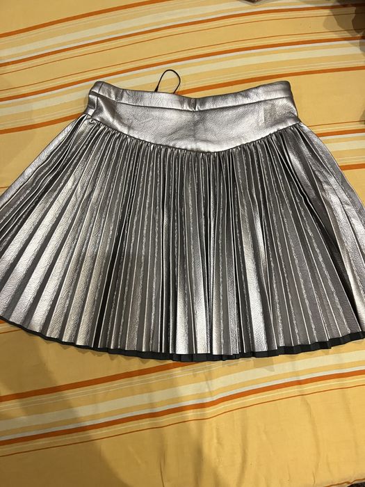 Продам юбки Зара для школы