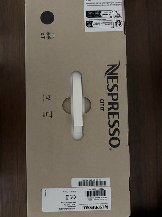 Máquina Nespresso Citiz Limousine Black (nova)