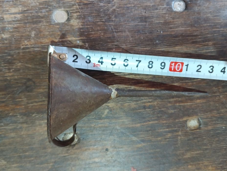 Лійка ручної роботи