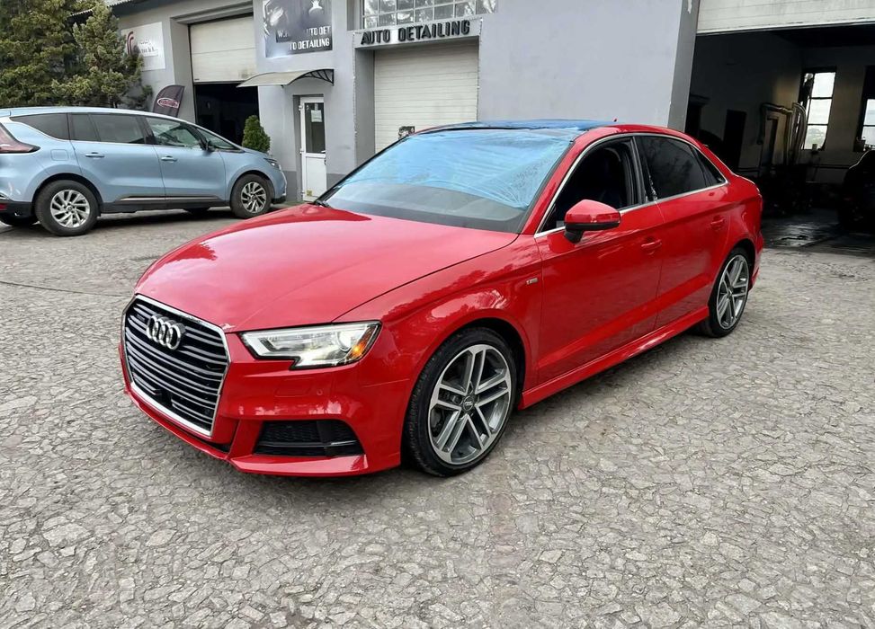 Разборка Audi A3 8V бампер капот крила ауді а3 8в фари стопи пороги решітки двері шрот розбор