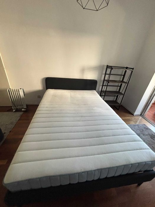Cama + Colchão IKEA 1,40m por 2,00m + OFERTA