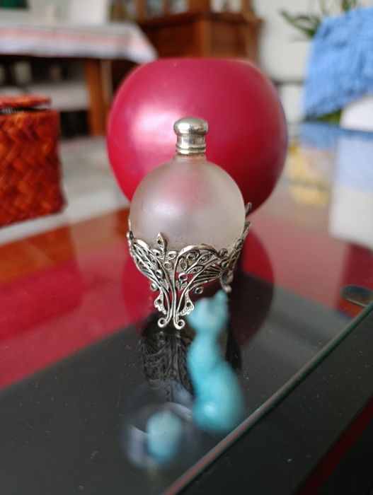 Frasco de perfume vintage