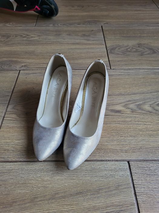 Buty szpilki r 39