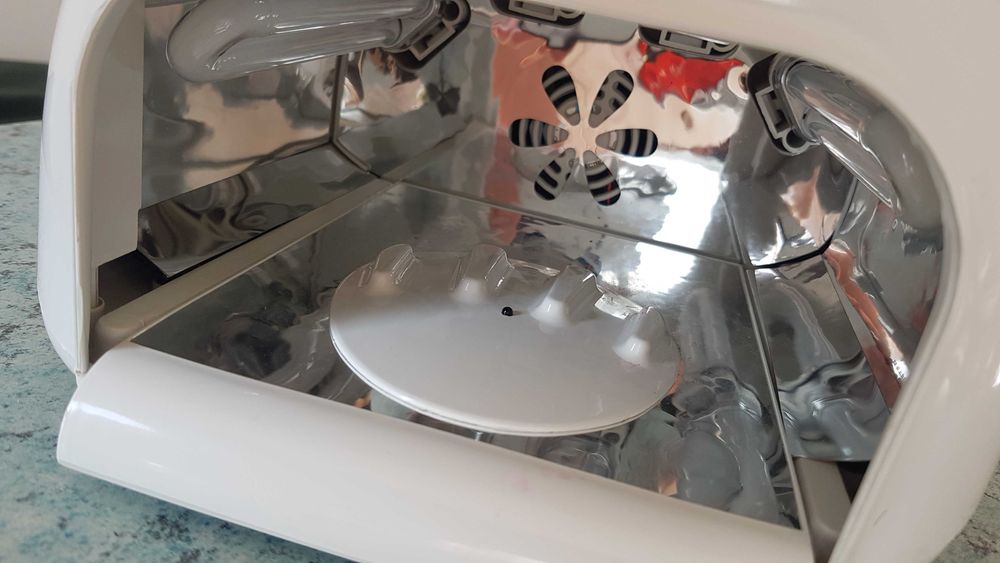 Neonail lampa do paznokci UV 36W