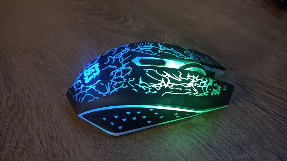 Мишка ігрова безпровідна безшумна з підсвіткою