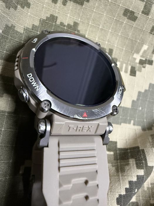 Amazfit T-Rex Ultra Watch. Смарт-годинник. Мілітарі. Титан. GPS.