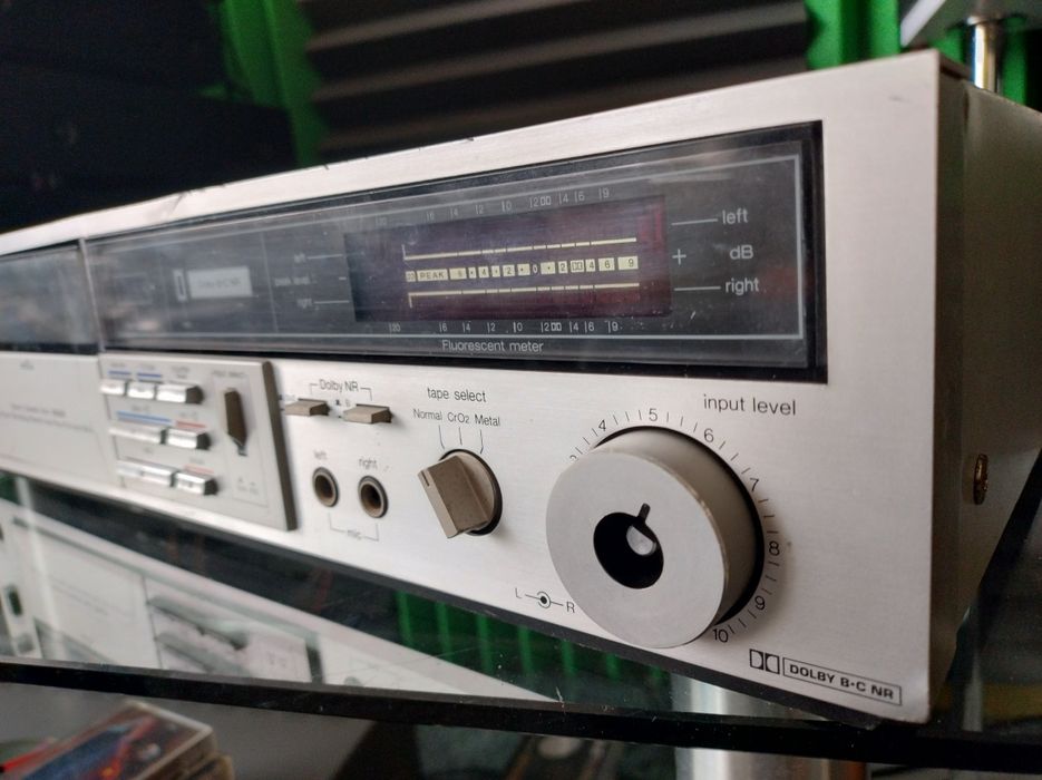 Magnetofon Deck Technics M226