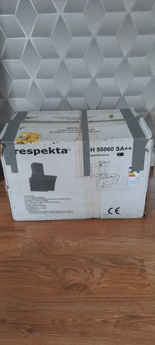 Okap kuchenny kominowy Respekta