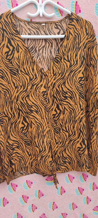 Blusa zebra nova s/etiqueta