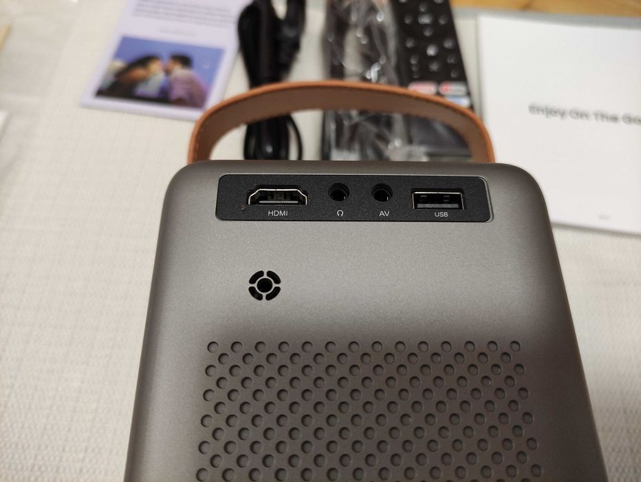 Projektor Wimius P61 PRO Przenośny Kino Domowe 1080HD 2800 Lumenów