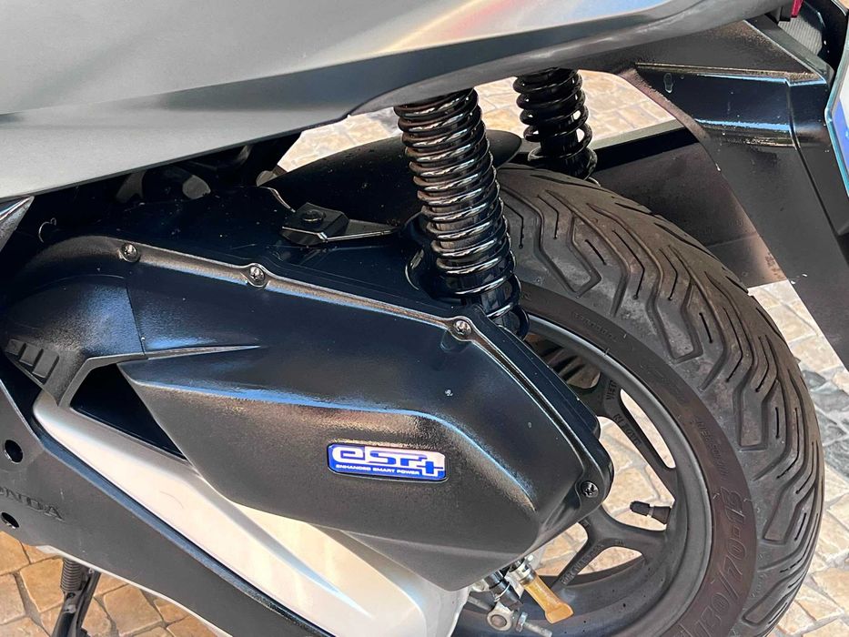 PCX 2022 com 20.000km