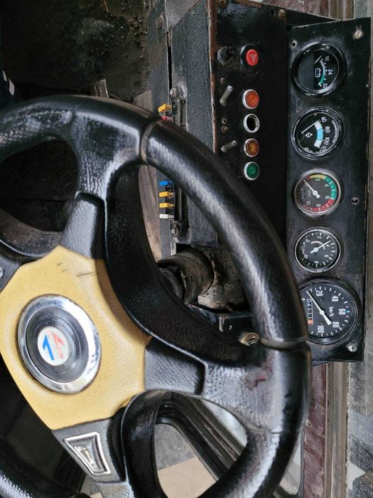 Продам трактор БІЗОН