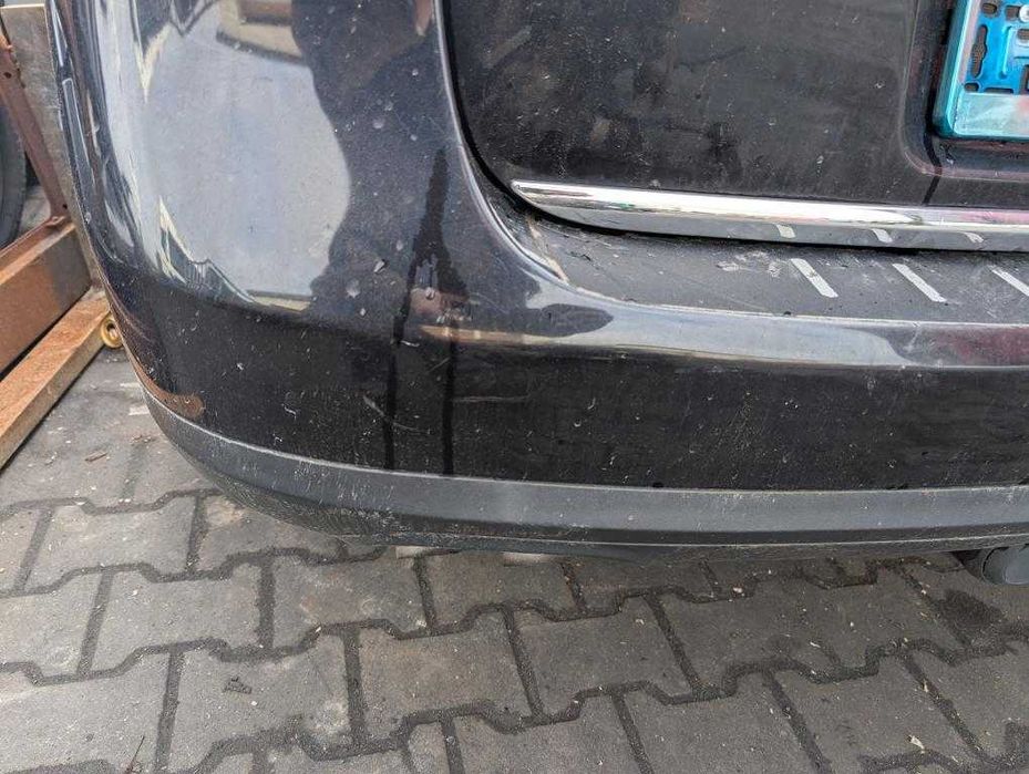 Zderzak tył tylny VW Passat B6 kombi LC9X