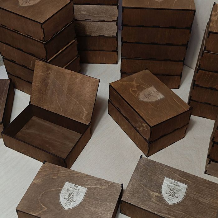 Деревянная подарочная коробка из фанеры, под любой размер