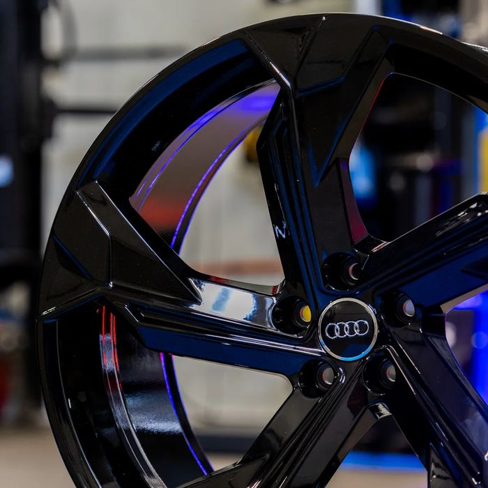 NOWE ORGYINALNE Felgi Audi 22" - RS6 RS7 Q7 SQ7 Q8 SQ8 RSQ8 E-Tron
