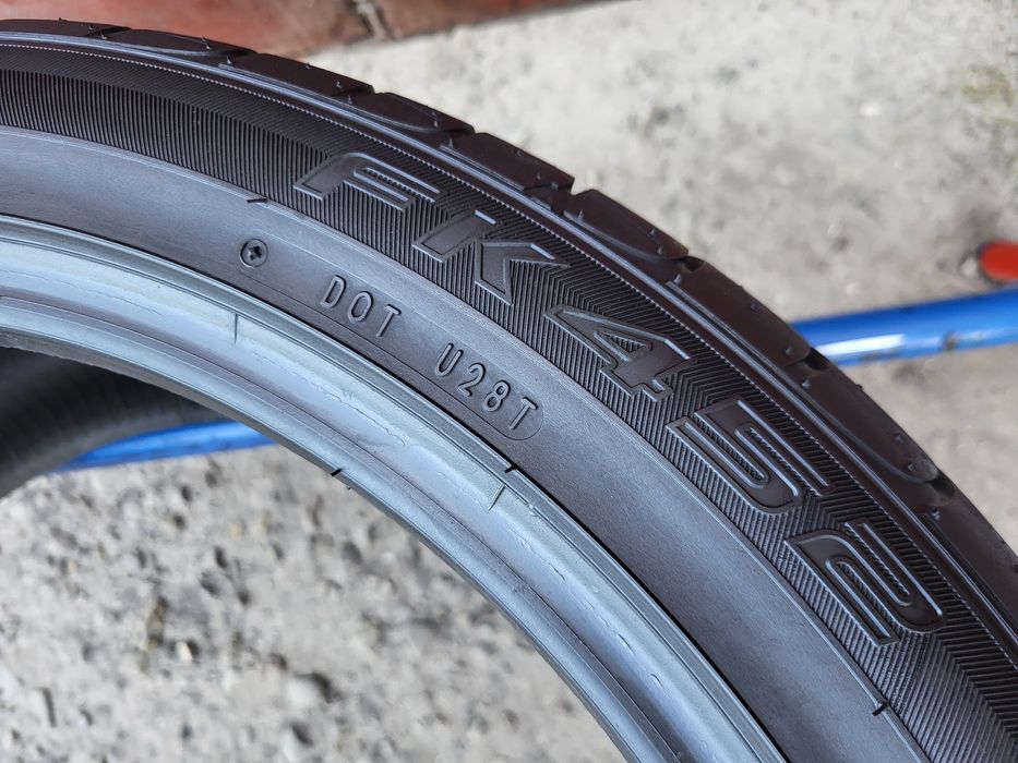 245/40/19 R19 Falken FK452 2шт ціна за 1шт шини