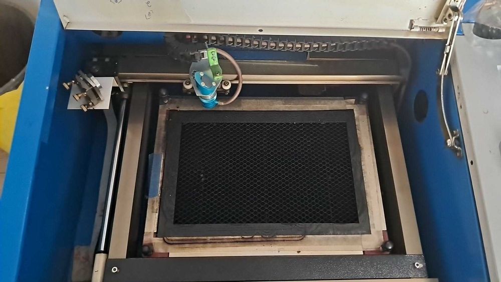 Máquina Laser K40 CO2  + Chiller + extras