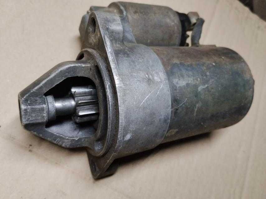 Lanos стартер та втягуюче №93740838