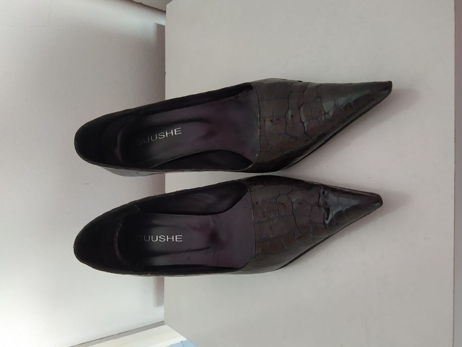 Salto alto 38-39 como novo